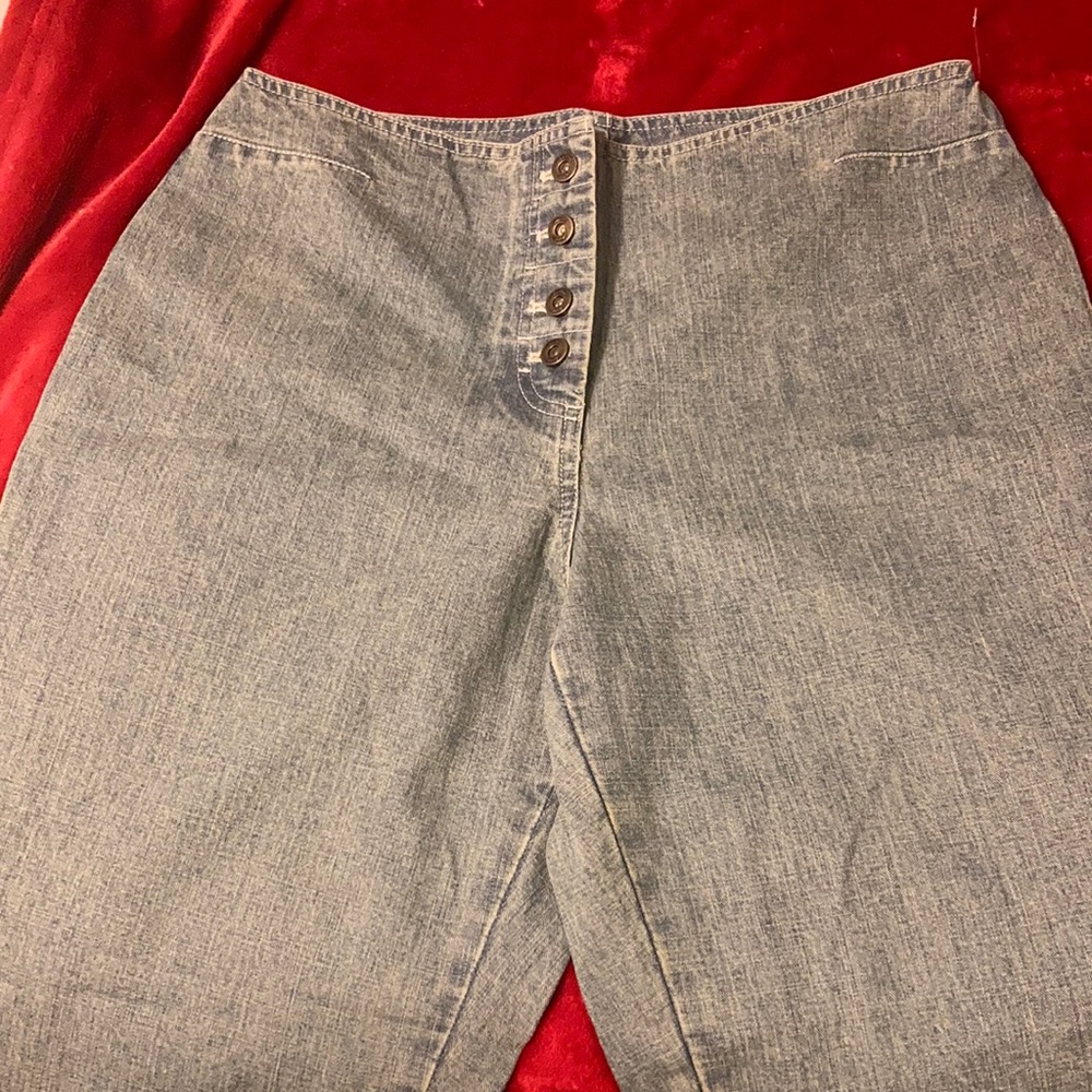 Cool button fly printed light denim jeans NWOT